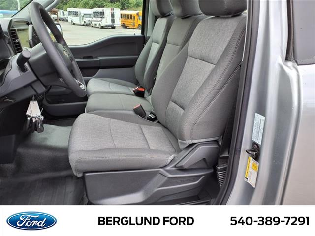 2025 Ford F-150 XL - Photo 10