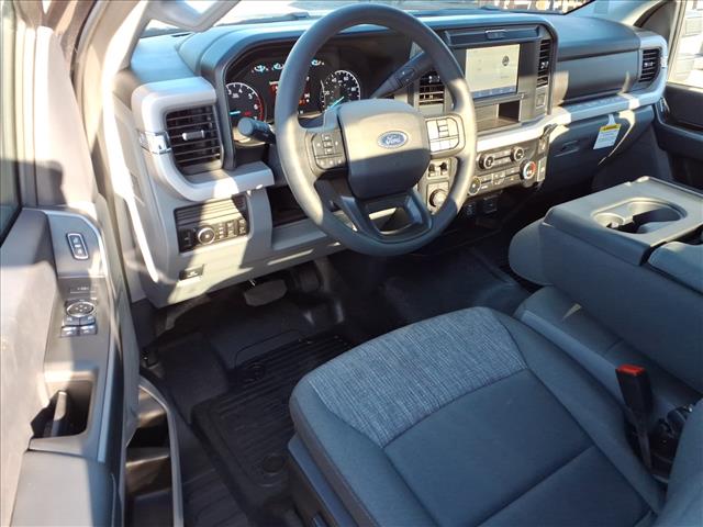 2025 Ford F-350 Super Duty XLT - Photo 10