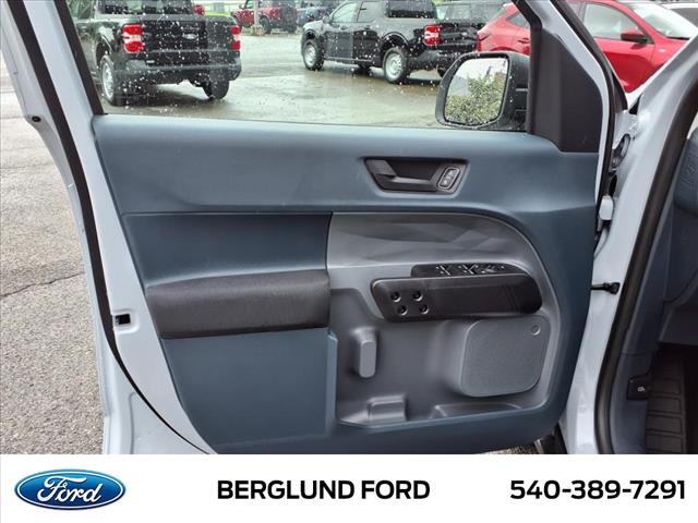 2025 Ford Maverick XL - Photo 10