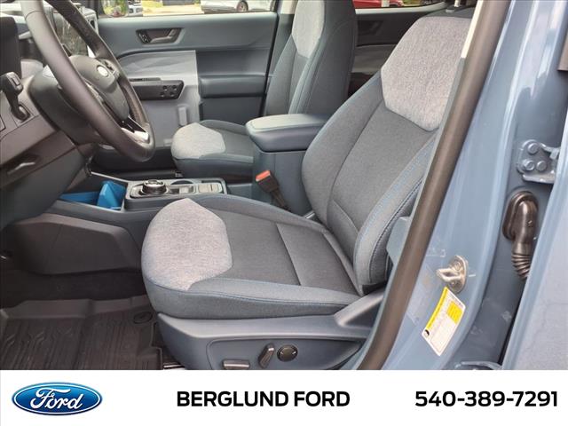 2025 Ford Maverick XLT - Photo 10