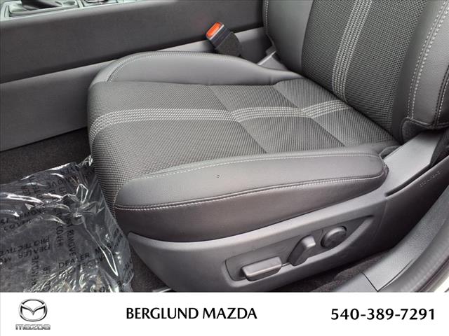 2025 Mazda CX-50 2.5 S Premium Package - Photo 10
