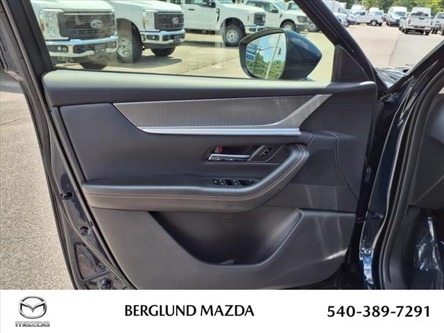 2025 Mazda CX-90 Preferred Package - Photo 10