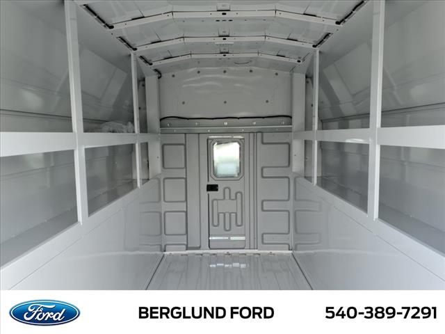 2024 Ford Transit 350 - Photo 11