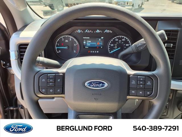2025 Ford F-250 Super Duty XL - Photo 11