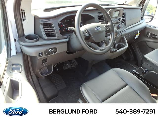 2024 Ford Transit Base - Photo 11