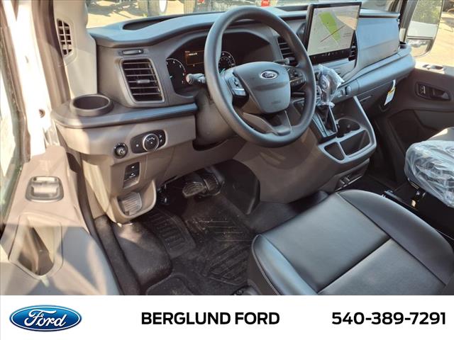 2025 Ford Transit 350 - Photo 11