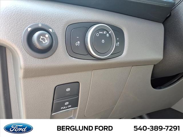 2025 Ford Transit Base - Photo 11