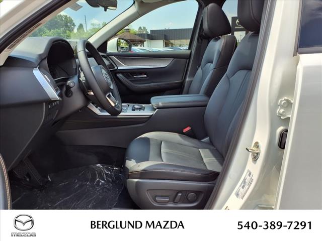 2025 Mazda CX-90 Preferred Package - Photo 11
