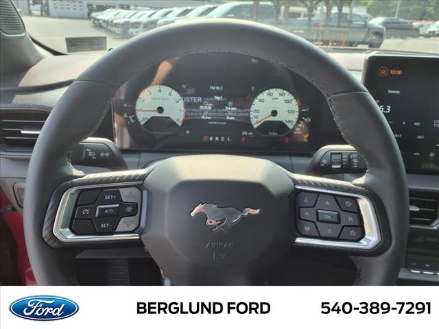 2025 Ford Mustang EcoBoost - Photo 12