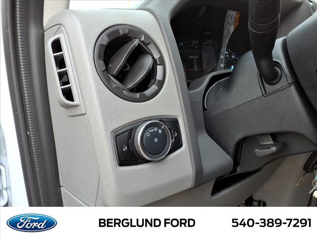 2026 Ford E-Series Base - Photo 12