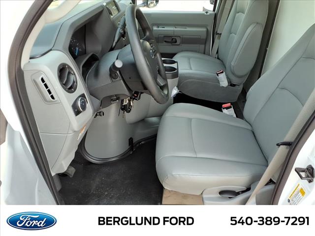 2026 Ford E-Series Base - Photo 12