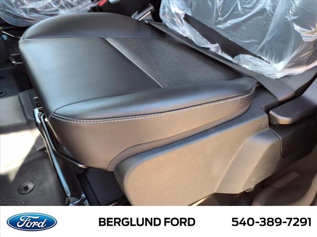 2025 Ford Transit 350 - Photo 12
