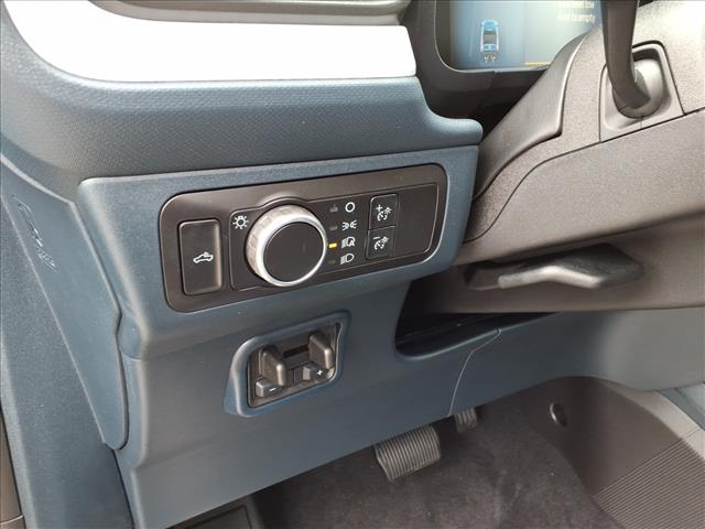 2025 Ford Maverick XLT - Photo 12