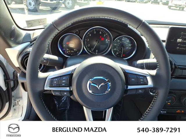 2025 Mazda MX-5 Miata RF Club - Photo 12