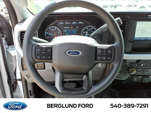 2026 Ford F-550 XL - Photo 13