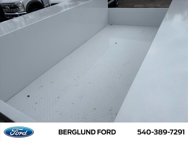 2025 Ford F-350 Super Duty XL - Photo 13