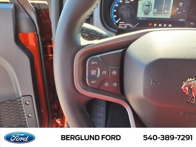 2024 Ford Bronco Black Diamond - Photo 13