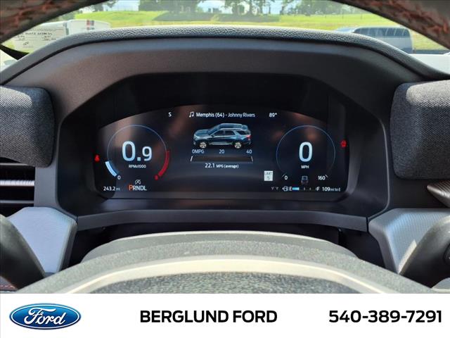 2025 Ford Explorer Active - Photo 13