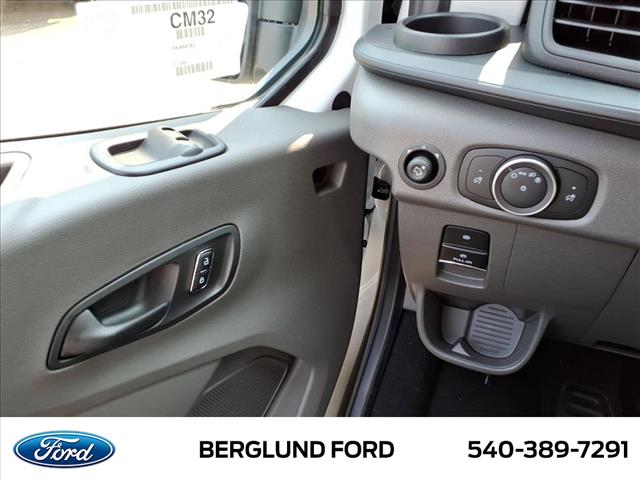 2025 Ford Transit Base - Photo 13