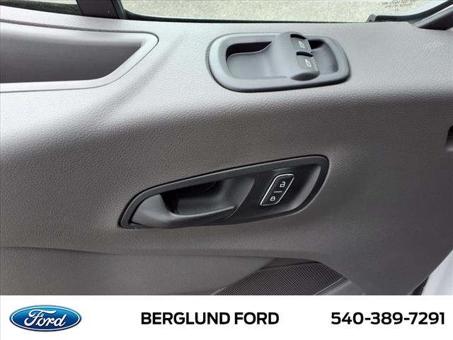 2024 Ford Transit Base - Photo 13