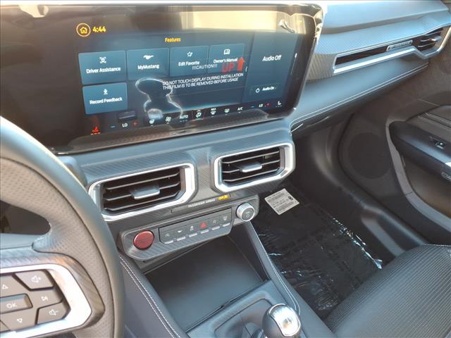 2025 Ford Mustang GT Premium - Photo 14