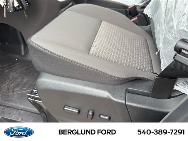 2025 Ford Transit XLT - Photo 14