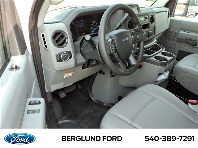 2026 Ford E-Series Base - Photo 14