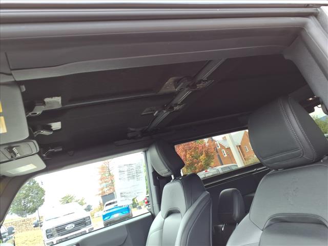 2024 Ford Bronco Black Diamond - Photo 14