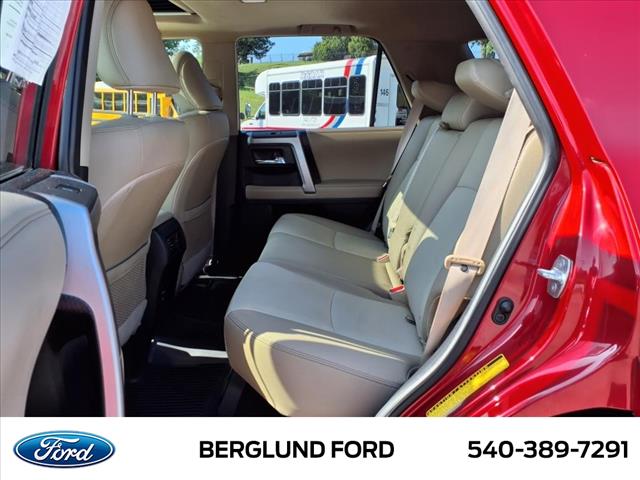 2019 Toyota 4Runner SR5 Premium - Photo 14