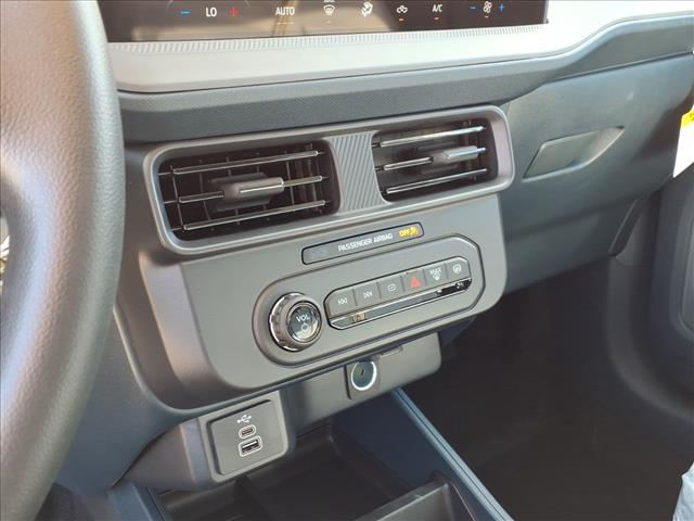 2025 Ford Maverick XL - Photo 15