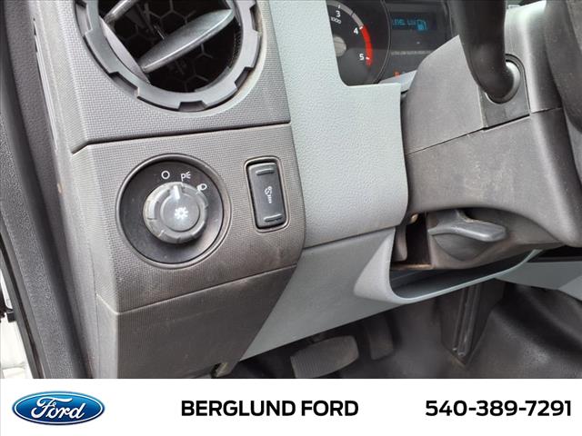 2016 Ford F-550 XL - Photo 16