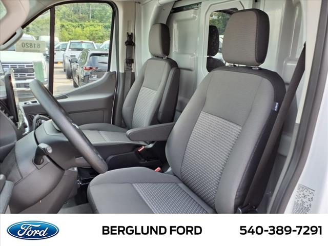 2024 Ford Transit 350 HD - Photo 16