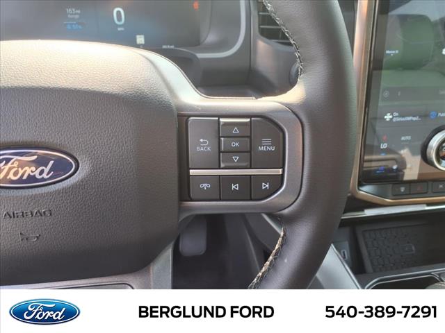 2025 Ford F-150 Lightning Lariat - Photo 16