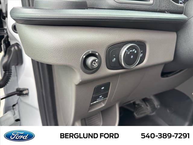 2025 Ford Transit Base - Photo 16