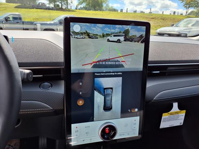 2025 Ford Mustang Mach-E Select - Photo 16