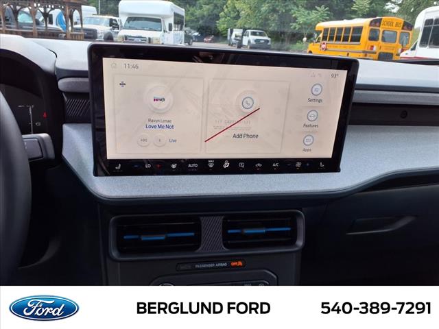 2025 Ford Maverick XLT - Photo 16