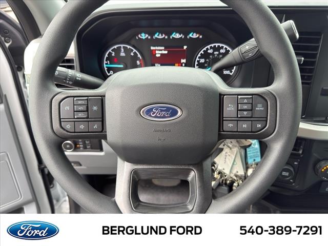 2025 Ford F-350 Super Duty XL - Photo 17
