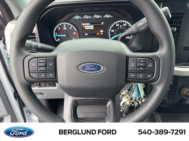 2025 Ford F-350 Super Duty XL - Photo 17