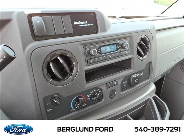 2026 Ford E-Series Base - Photo 17