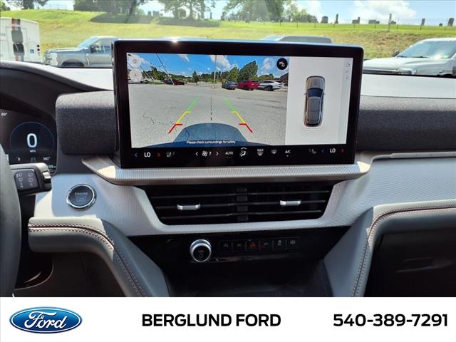 2025 Ford Explorer Active - Photo 17