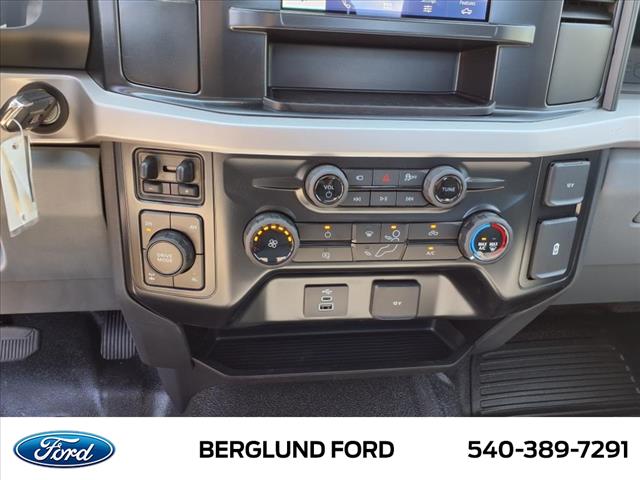 2025 Ford F-250 Super Duty XL - Photo 17