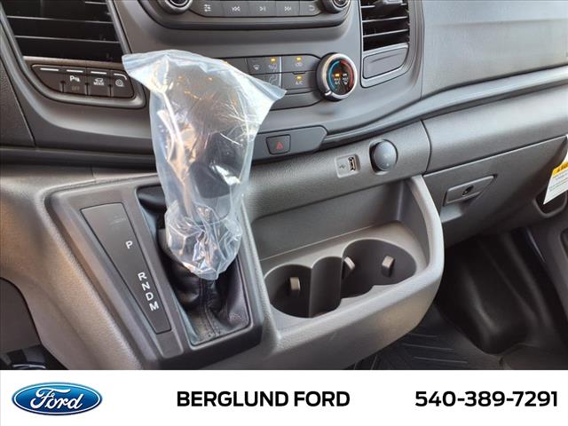 2025 Ford Transit Base - Photo 17