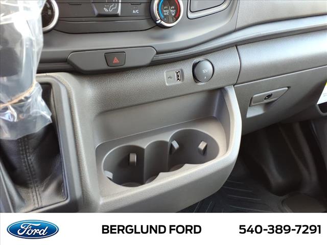 2025 Ford Transit Base - Photo 17