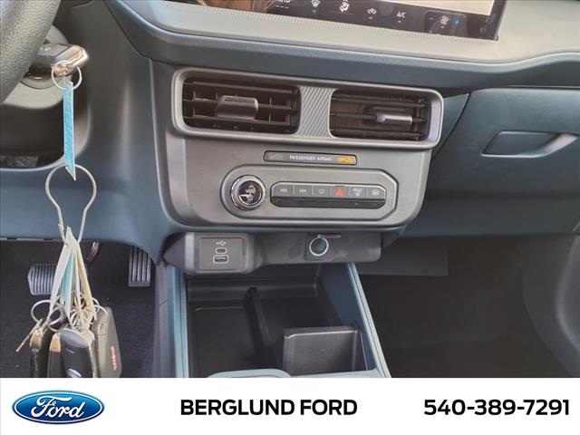 2025 Ford Maverick XL - Photo 17