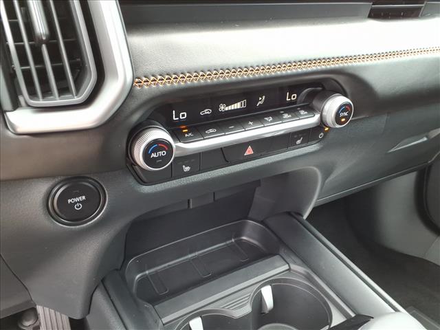 2025 Mazda CX-50 Hybrid Premium Package - Photo 17