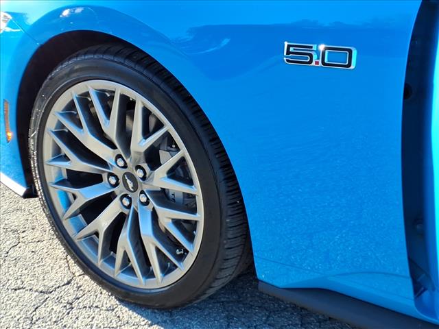 2025 Ford Mustang GT Premium - Photo 18