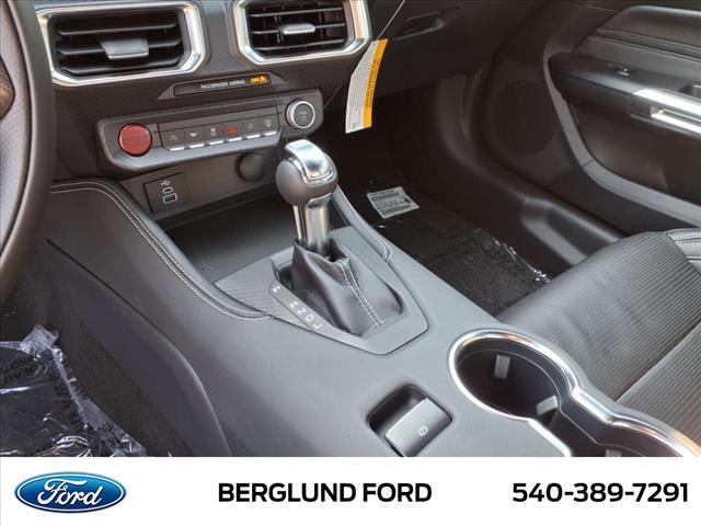 2025 Ford Mustang EcoBoost Premium - Photo 18
