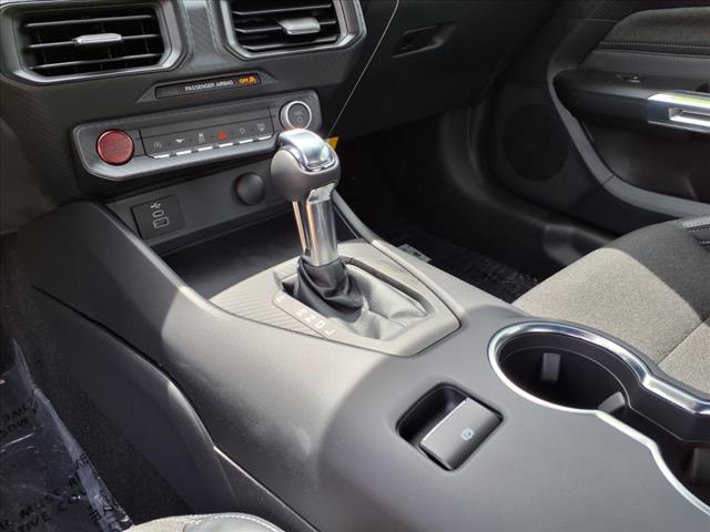 2025 Ford Mustang EcoBoost - Photo 18