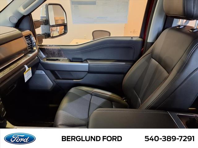 2025 Ford F-250 Super Duty LARIAT - Photo 18