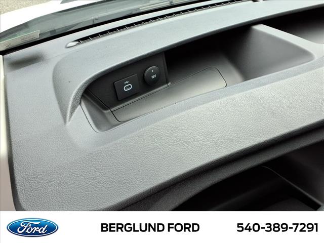 2025 Ford Transit Base - Photo 18
